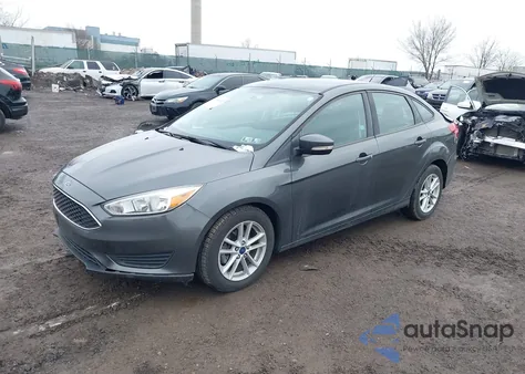 2017 Ford Focus Se z USA, uszkodzony, nr VIN 1FADP3F25HL316811
